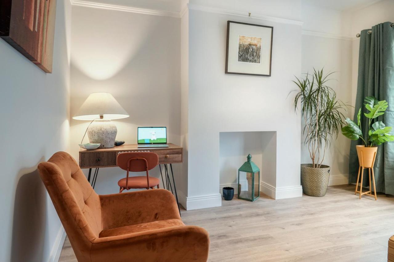 Close To City Centre Stylish 3 Bedroom House Belfast Extérieur photo