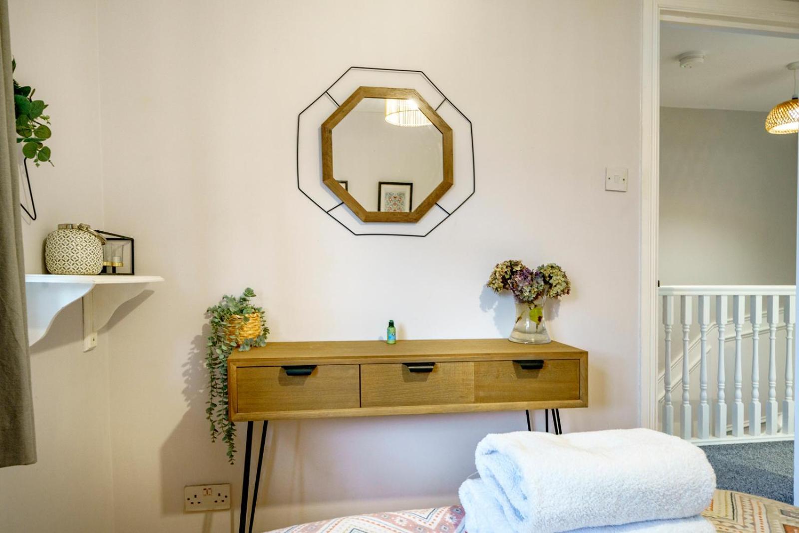 Close To City Centre Stylish 3 Bedroom House Belfast Extérieur photo